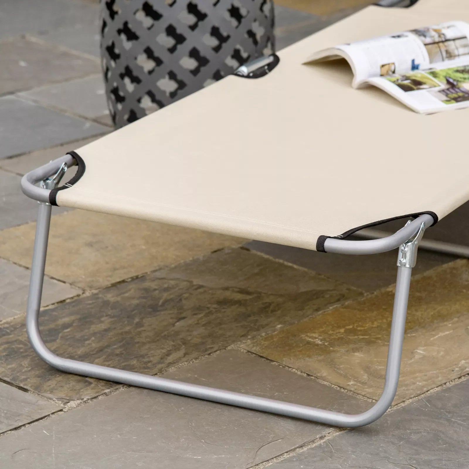 Macias Portable Outdoor Lounge Chair